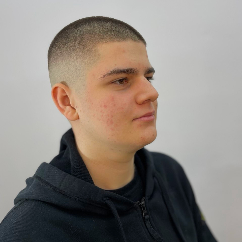 Zdjęcie portfolio Profesjonalnego barber poznań Black Wing Denisa