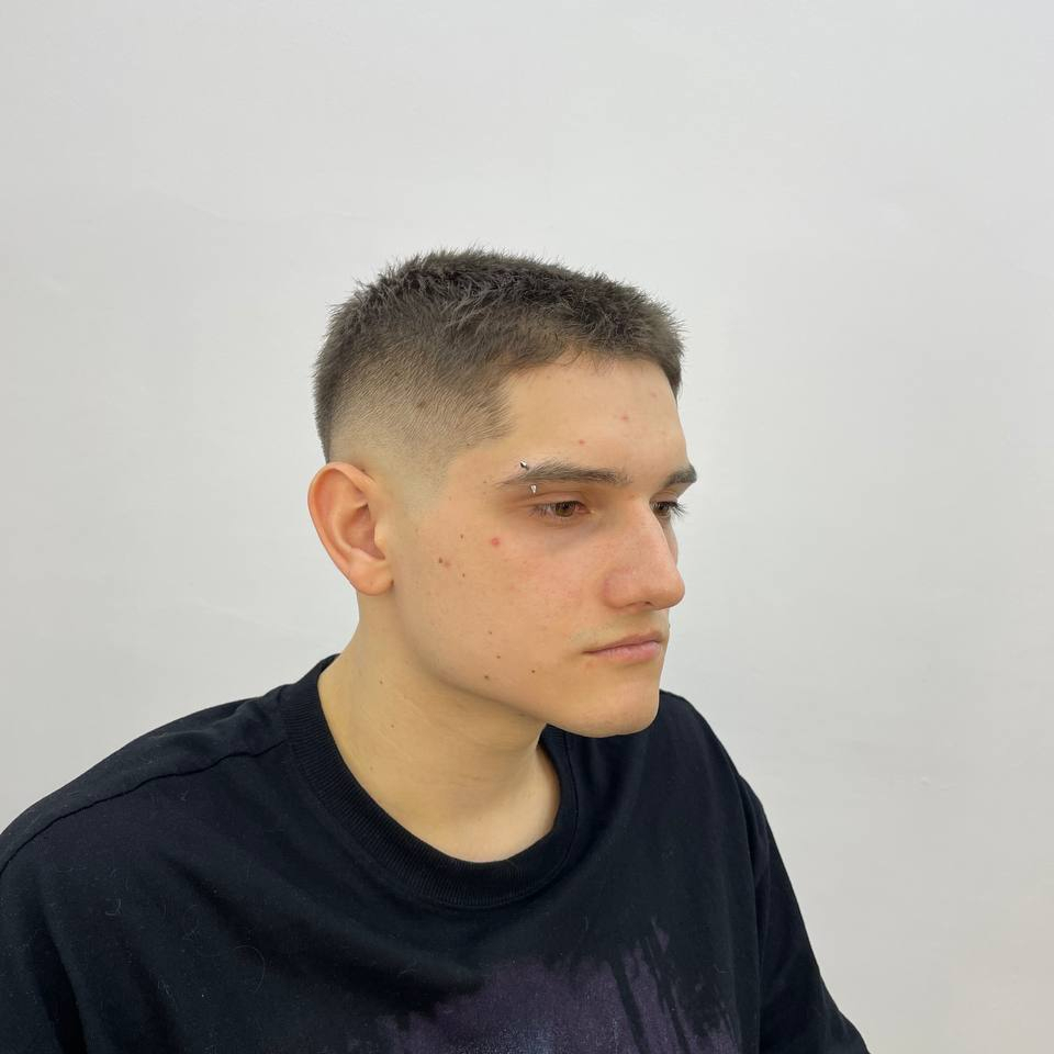 Zdjęcie portfolio Profesjonalnego barber poznań Black Wing Denisa