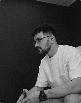 Profesjonalny barber poznań Black Wing Bohdan Chornyi